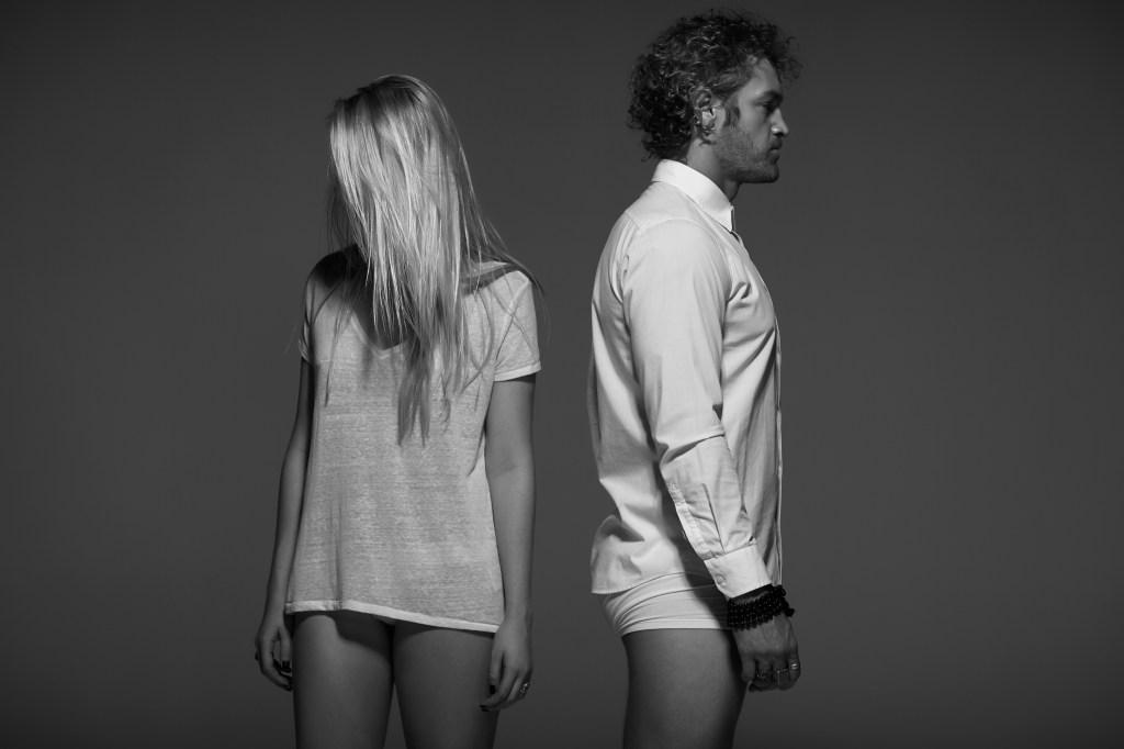 Listen: The Rigs – Fall Or&nbsp;Fly