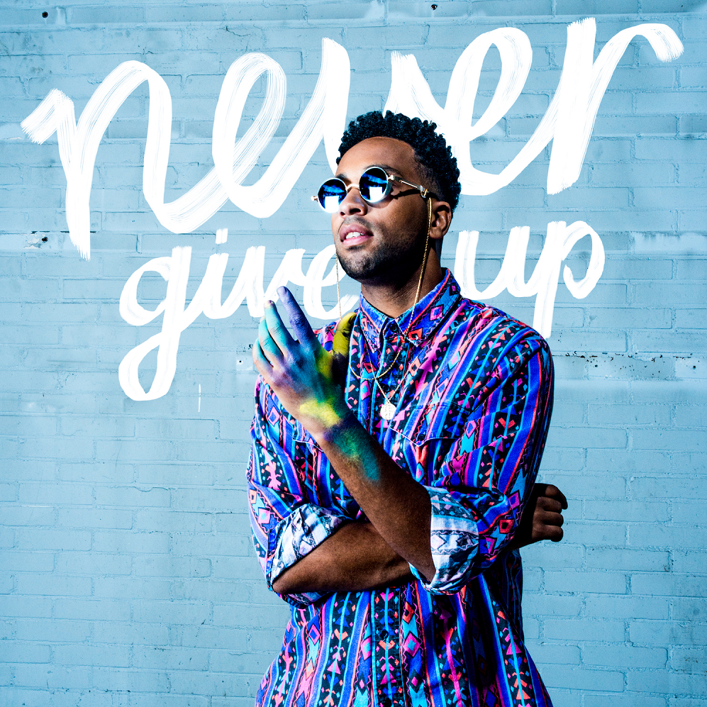 Watch: Cimo Fränkel – Never Give&nbsp;Up