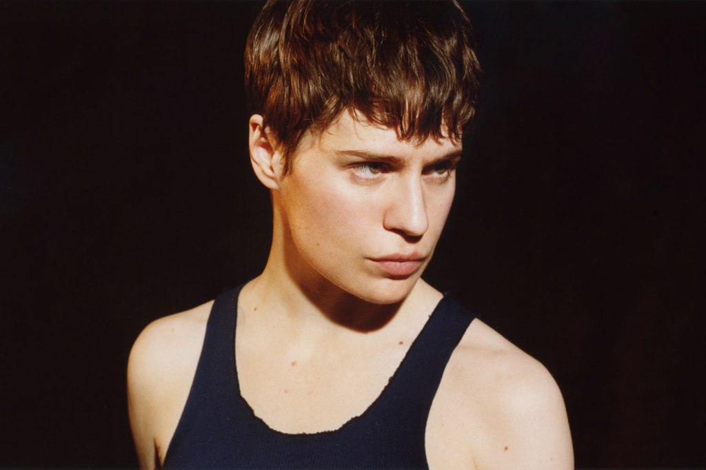 Listen: Christine And The Queens – Girlfriend (Featuring&nbsp;Dâm-Funk)