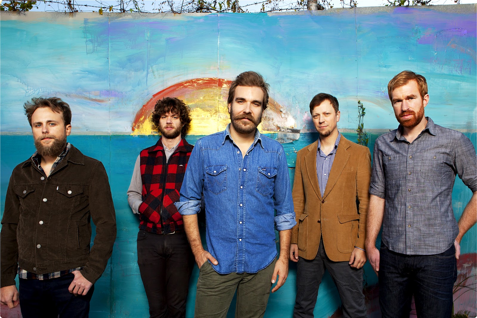 Watch: Red Wanting Blue – High And Dry