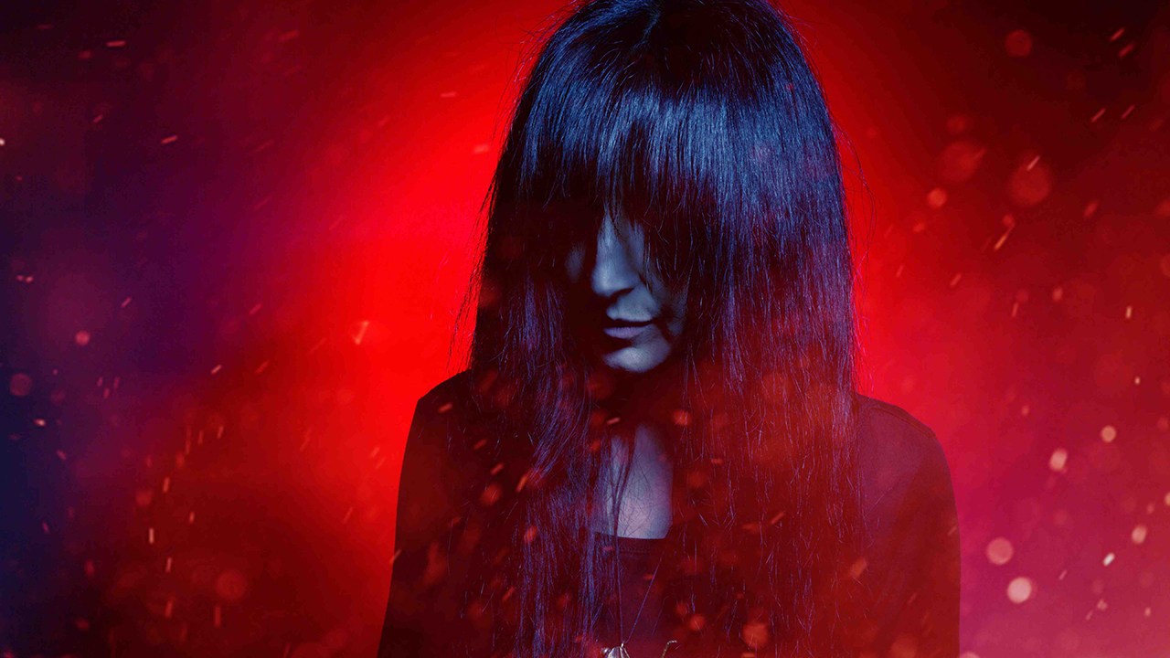 Listen: Evi Vine – Sabbath