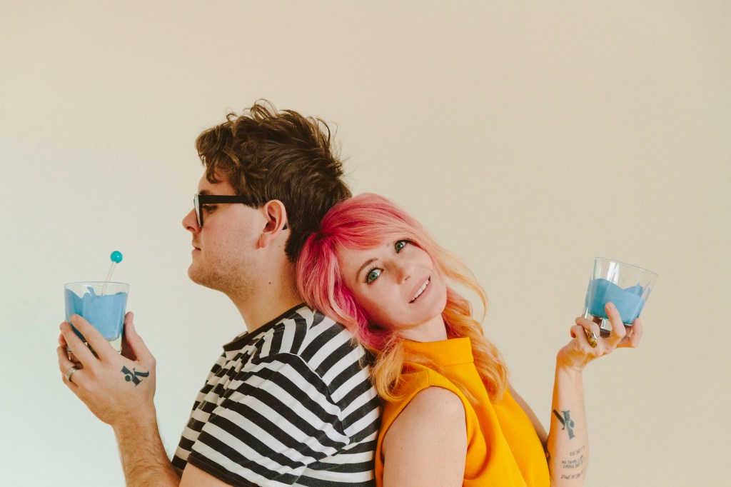 Listen: *repeat repeat – Head&nbsp;On