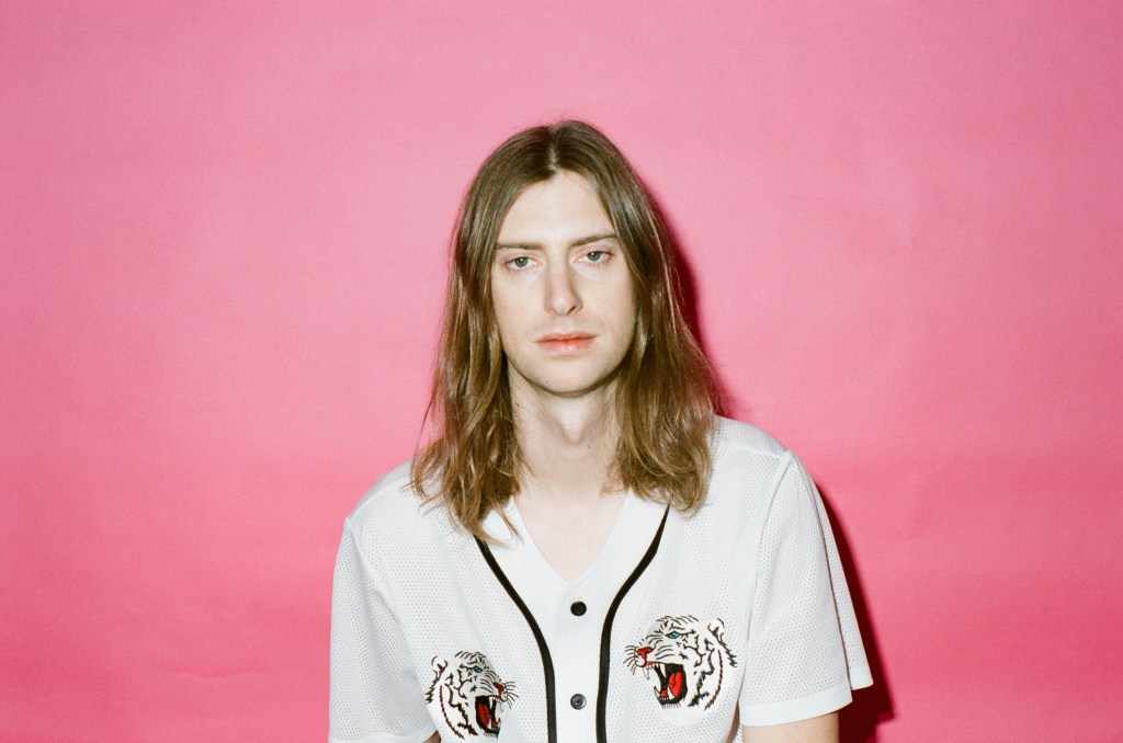 Listen: Taylor Knox – Little&nbsp;Creature