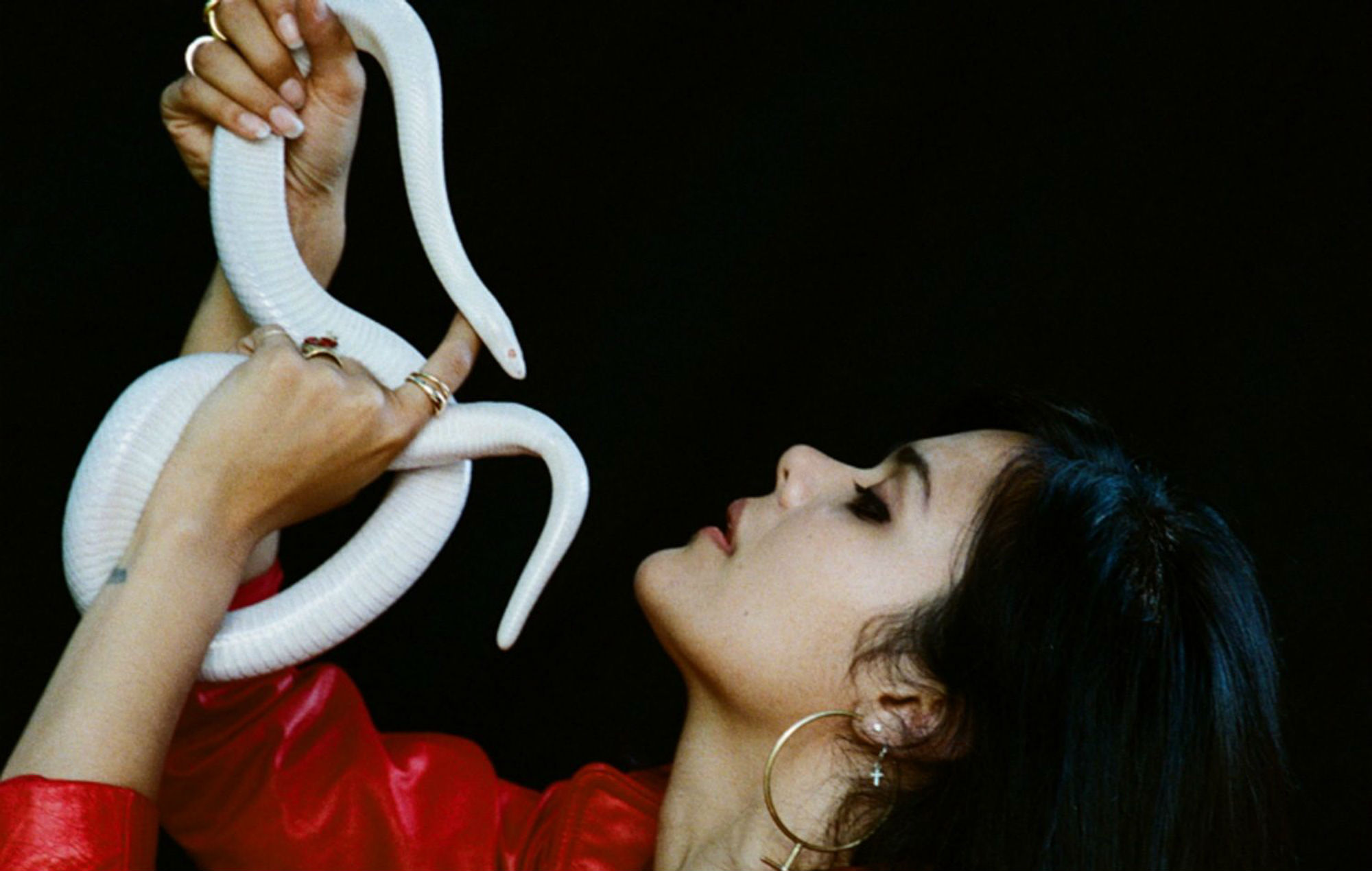Listen: Bat For Lashes – Kids In The Dark