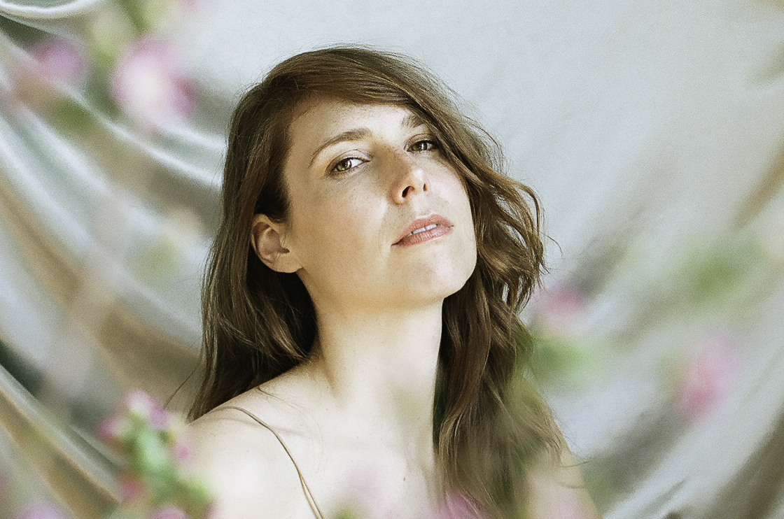 Listen: JindaLee – Sleepwalk Reverie