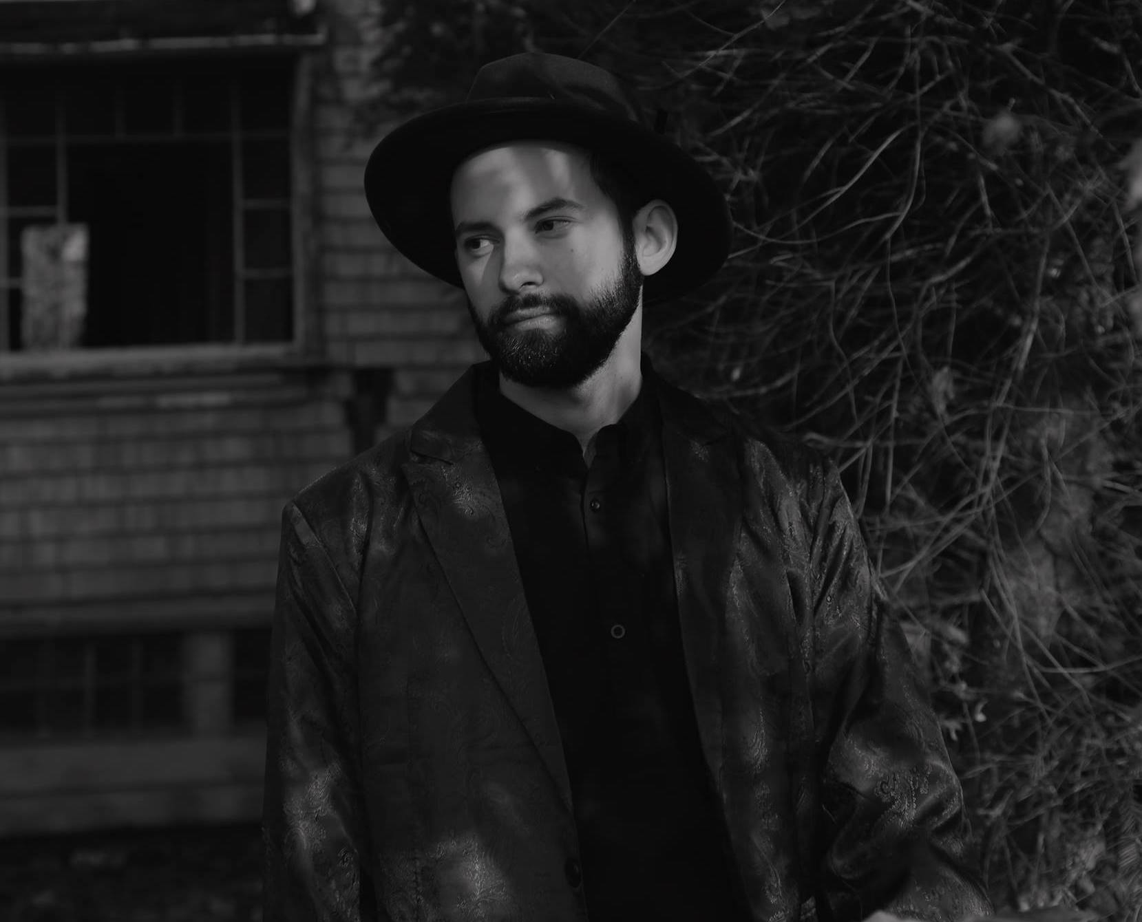 Listen: Taylor Curtis – The Good Word