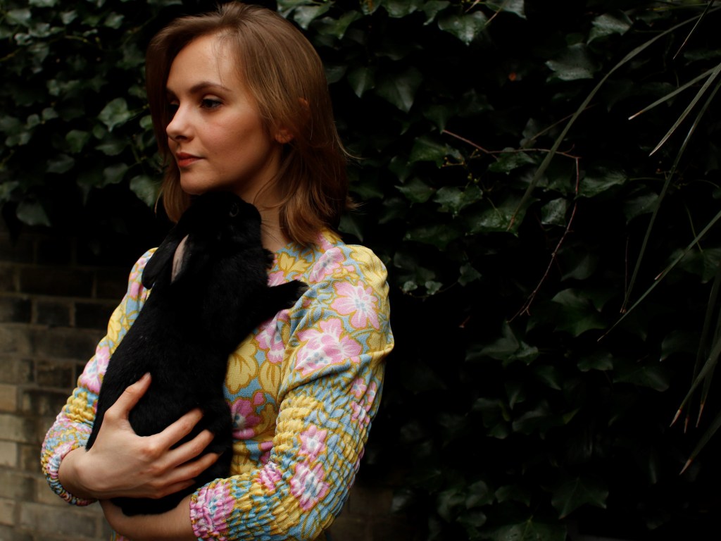 Listen: Captain Handsome –&nbsp;Halloween