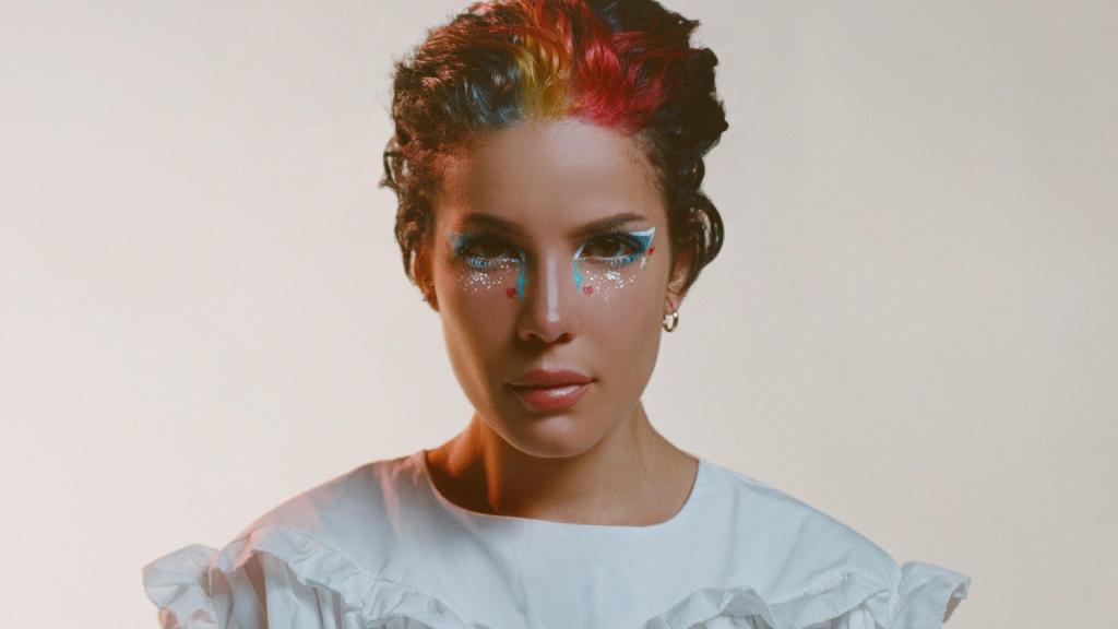 Watch: Halsey –&nbsp;Graveyard