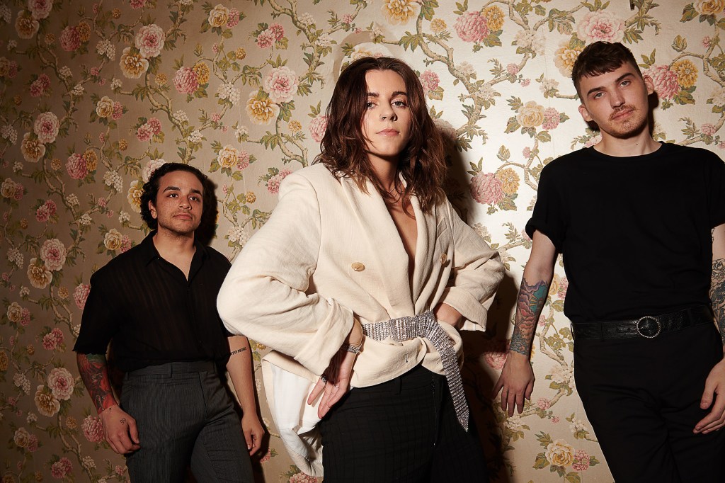 Watch: Pvris – Dead&nbsp;Weight