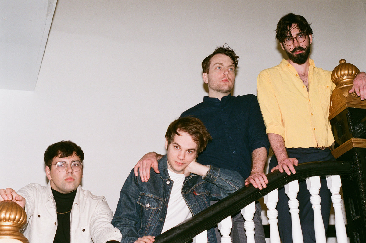 Watch: The Elwins – Weight Of The World