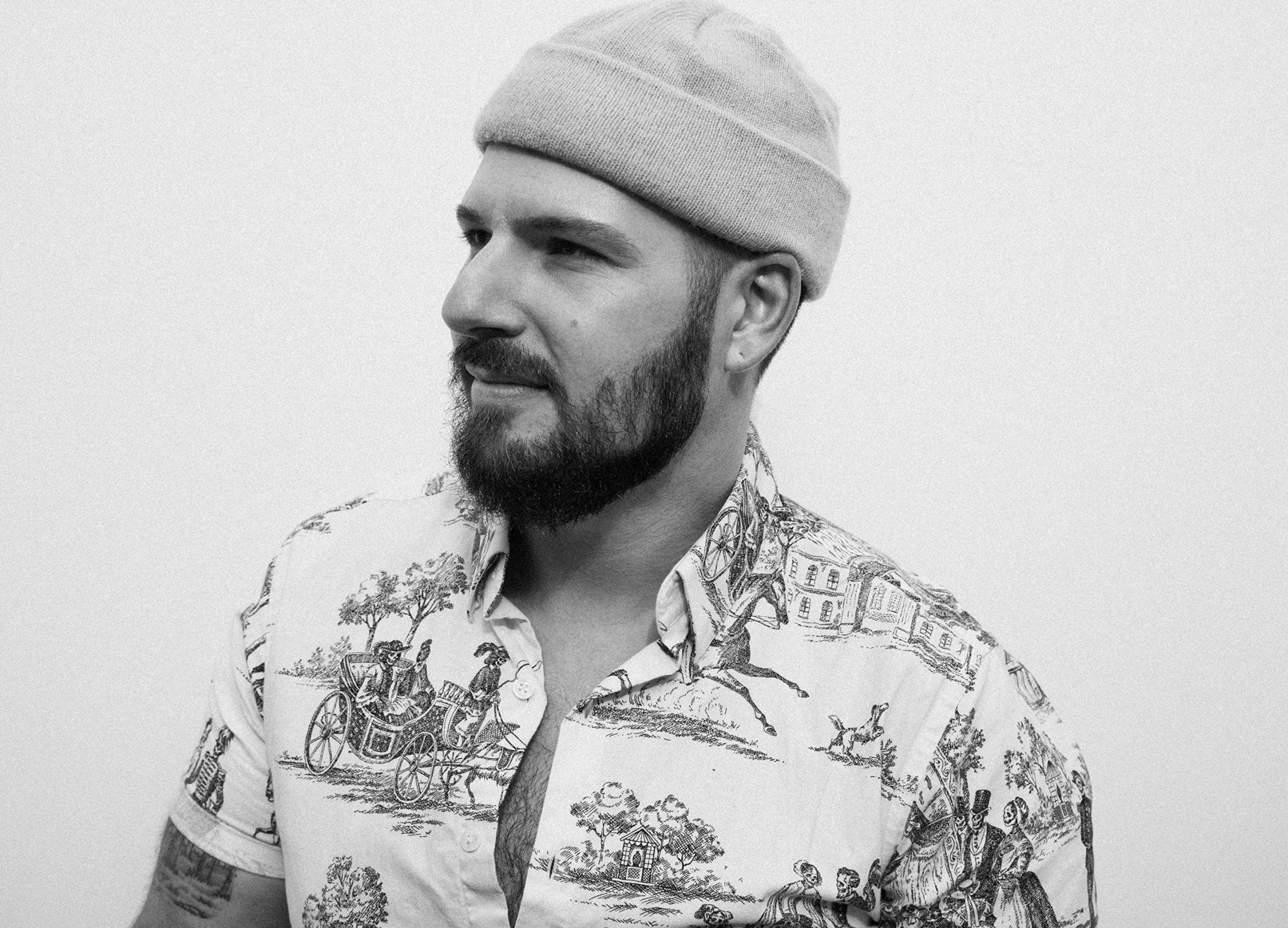 Watch: Ben Kunder – Stranger