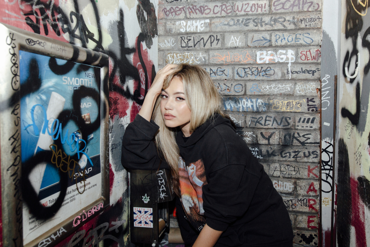 Listen: DYLYN – Liar