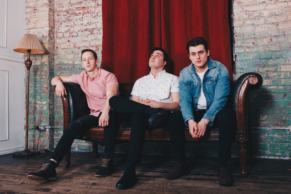 Listen: Navigate The Sky – Is It Just&nbsp;Me