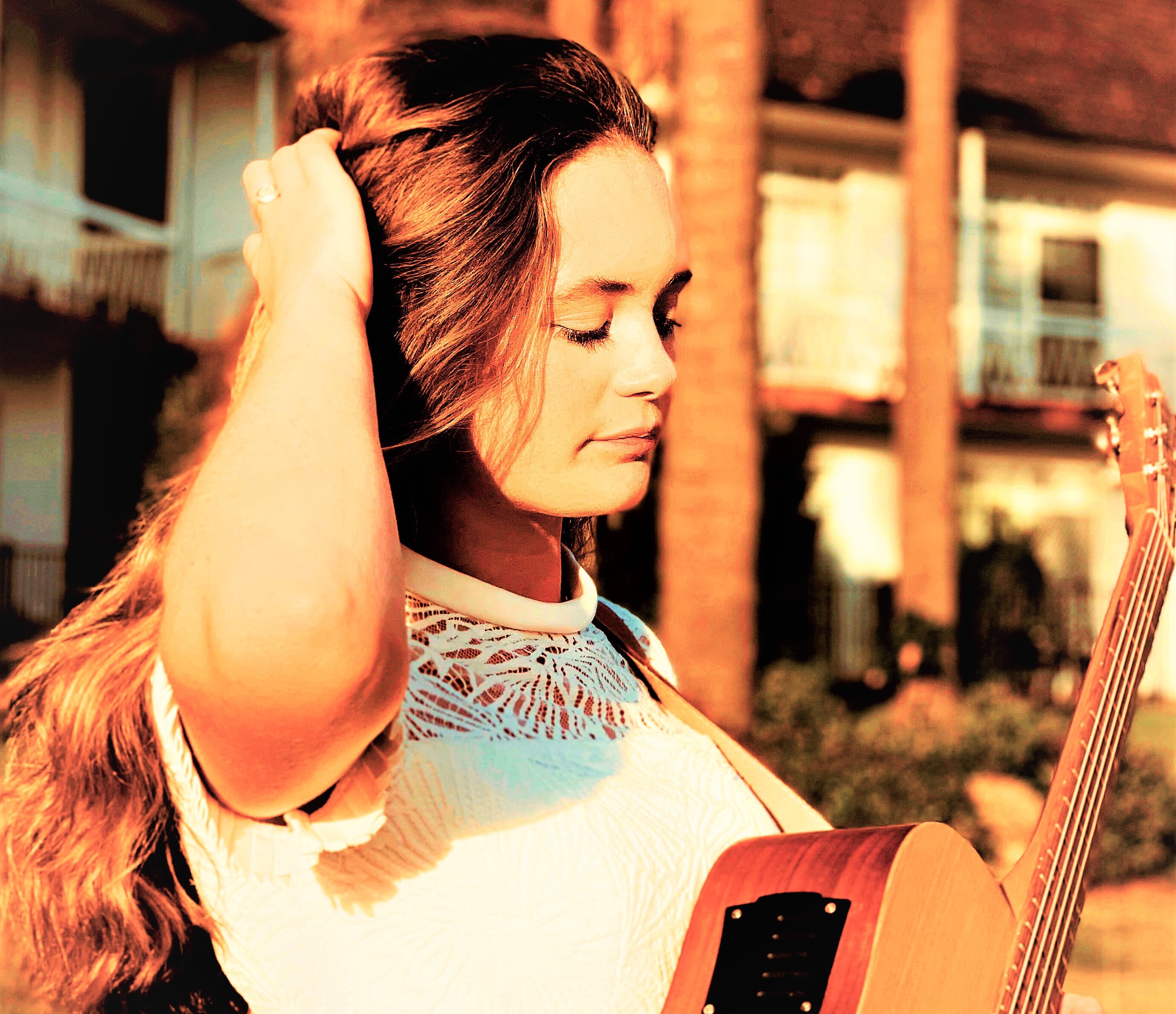 Listen: Niamh Watson – Sugar
