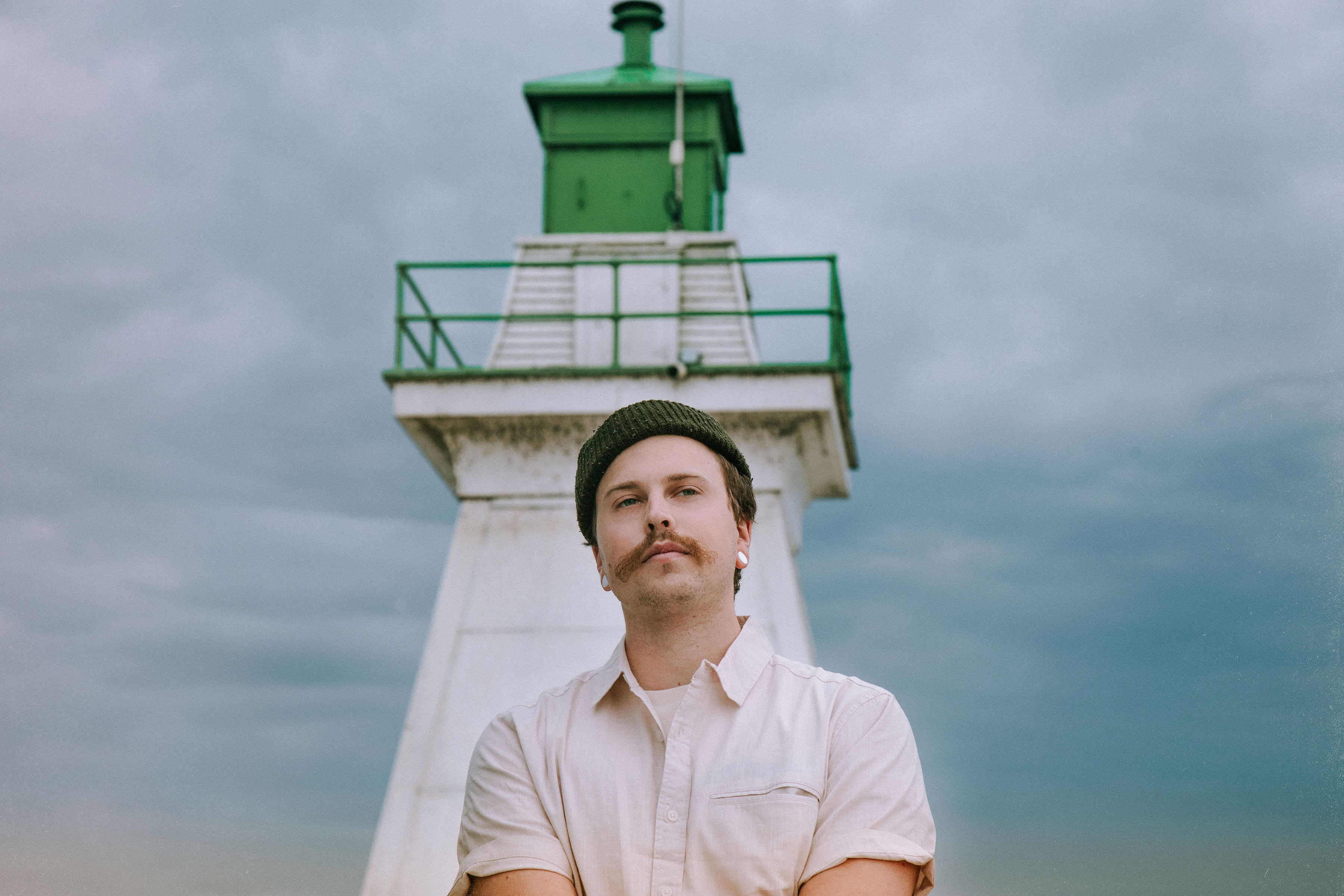Listen: Wayley – Waiting For You