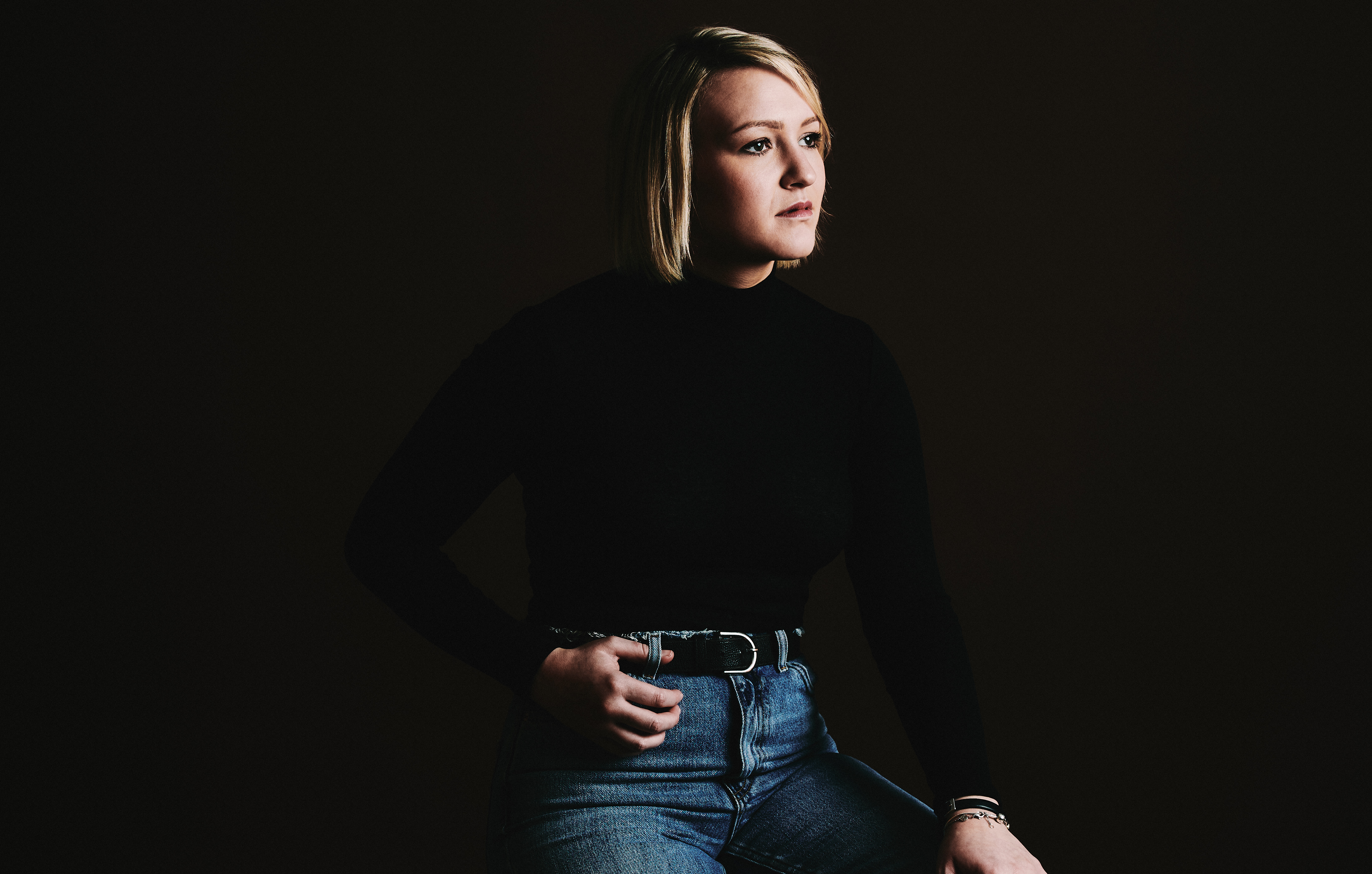 Listen: Molly. – Paradise