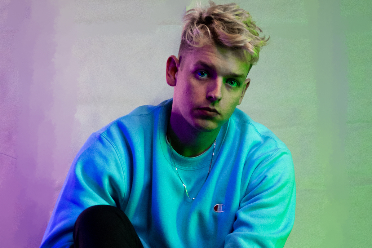 Listen: Jack Errington – Turning My Phone Off