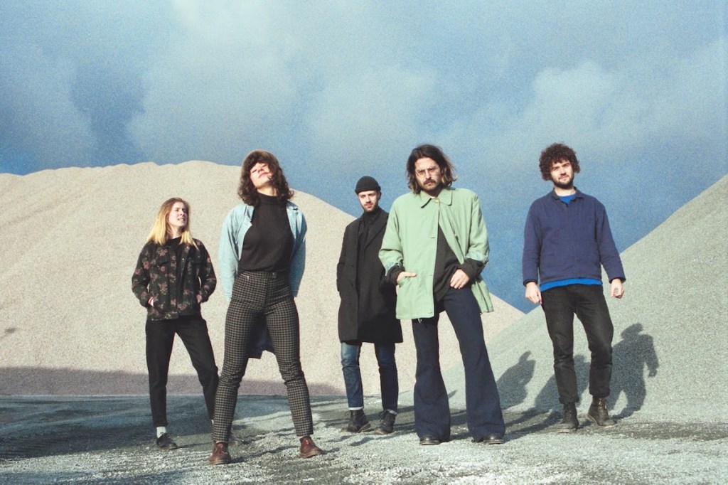 Watch: EUT – What Gives You The&nbsp;Kicks