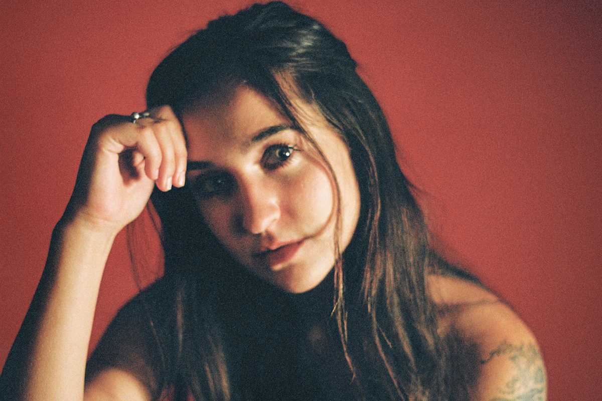 Listen: Zoe Zobrist – Oh Baby