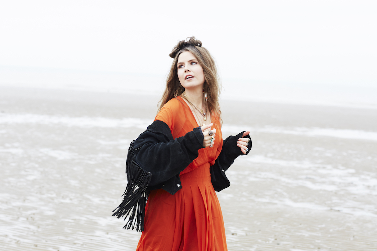 Watch: Ålesund – Lightning