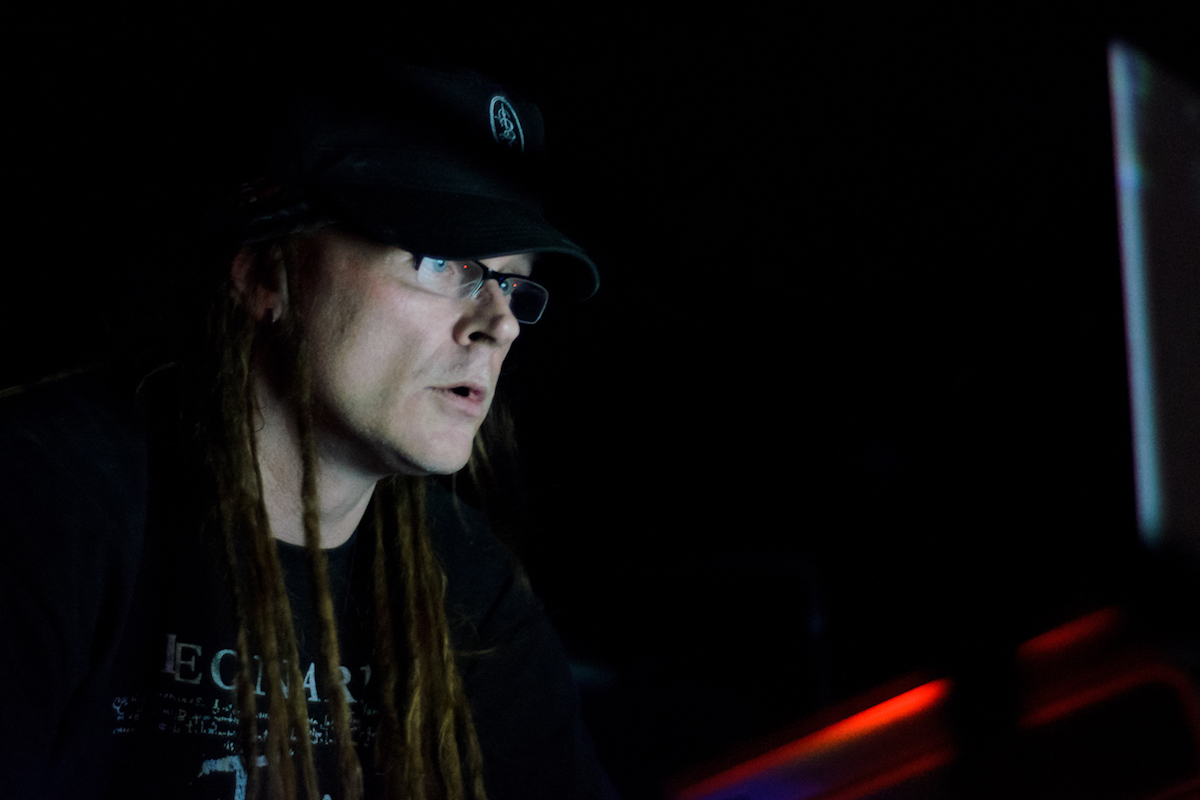 Listen: cEvin Key – Anger Is An Acid (Featuring IAMX)