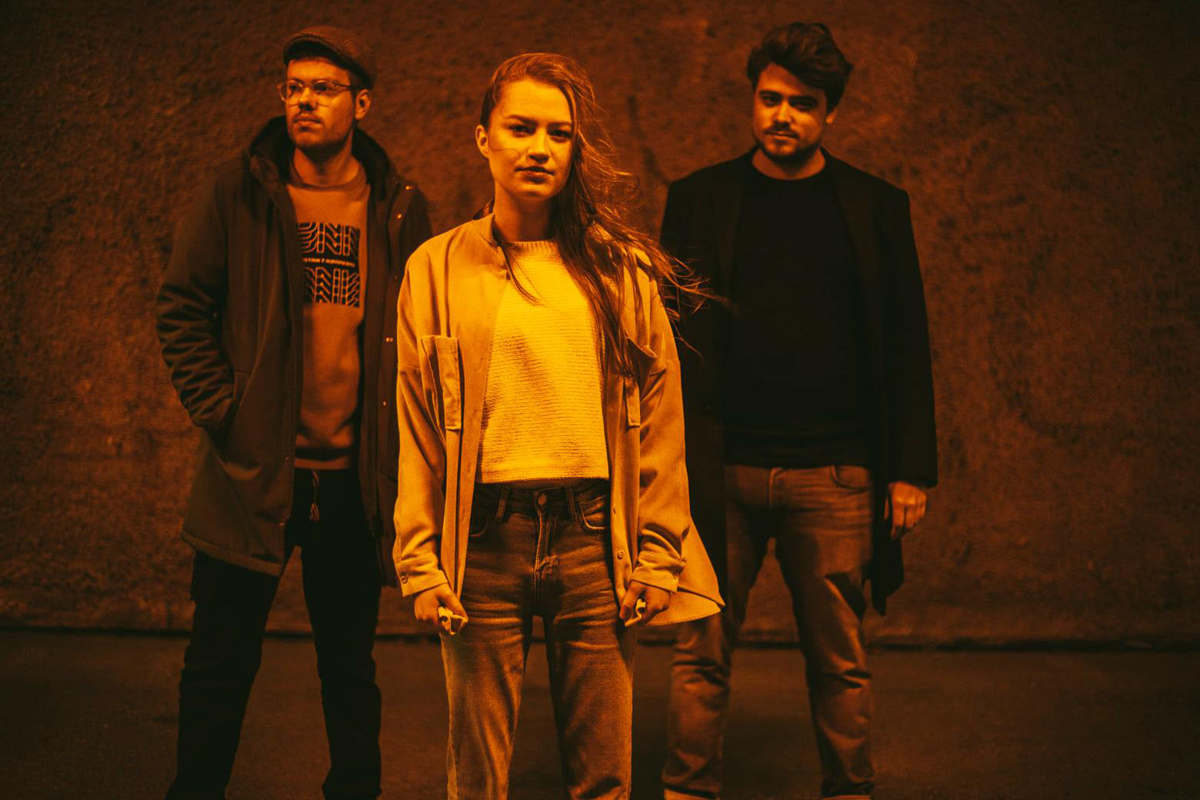 Listen: Talkbøx – Reach Out