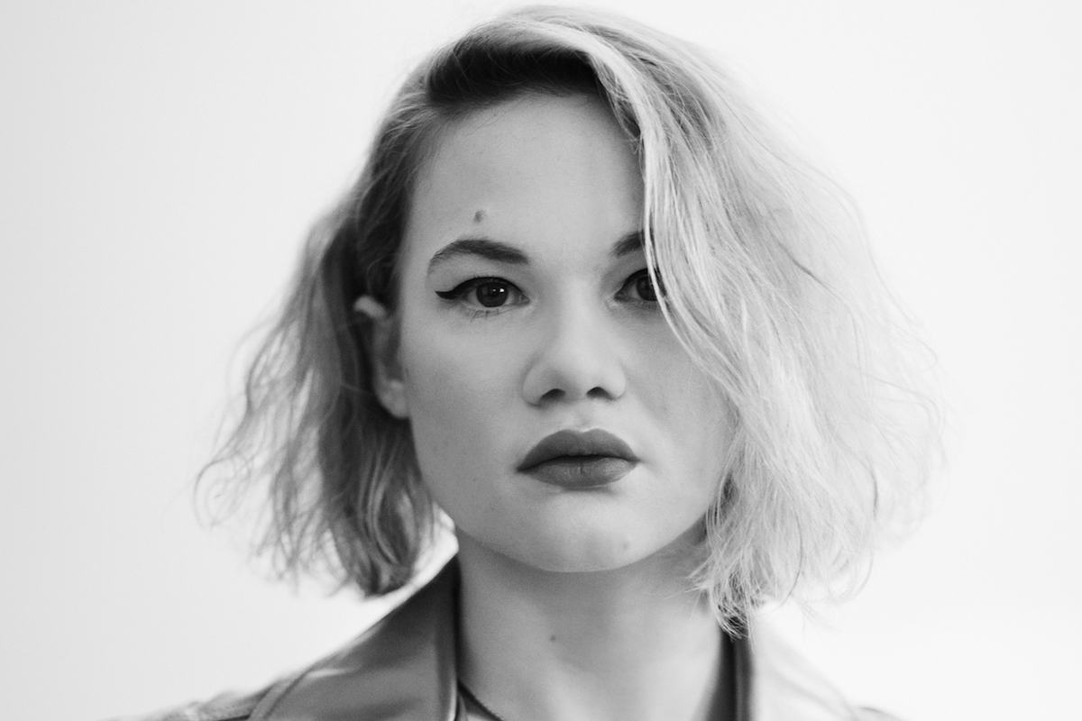 Listen: AVEC – Nothing To Me