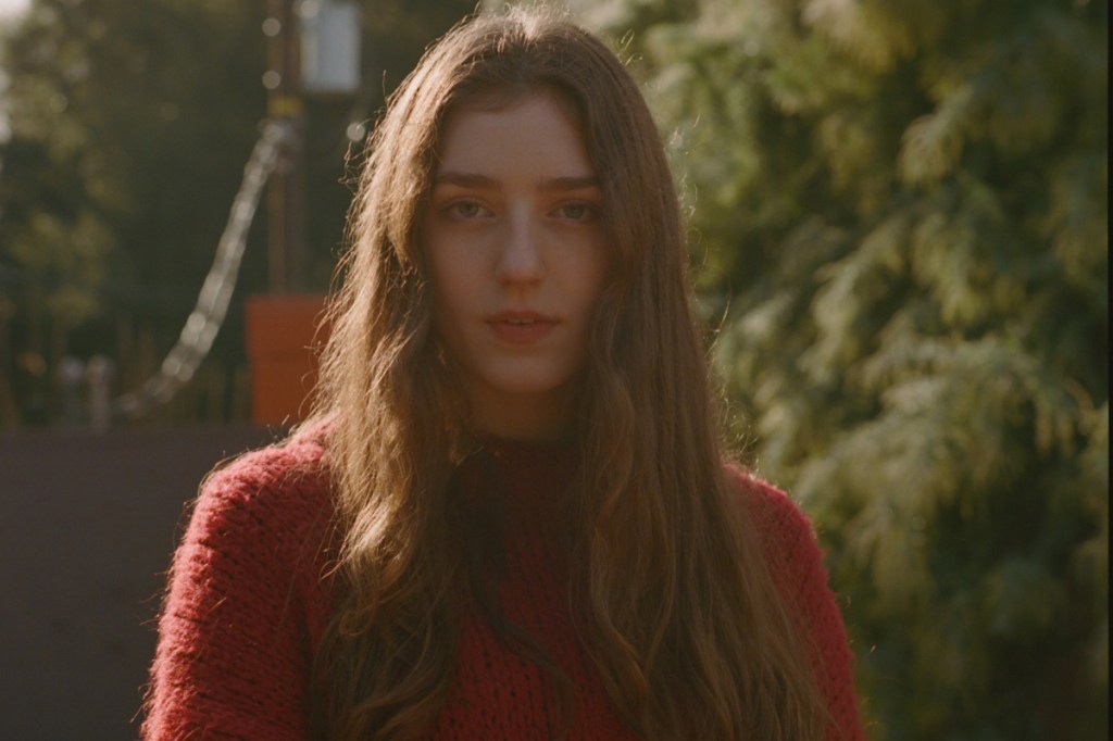 Watch: Birdy –&nbsp;Loneliness