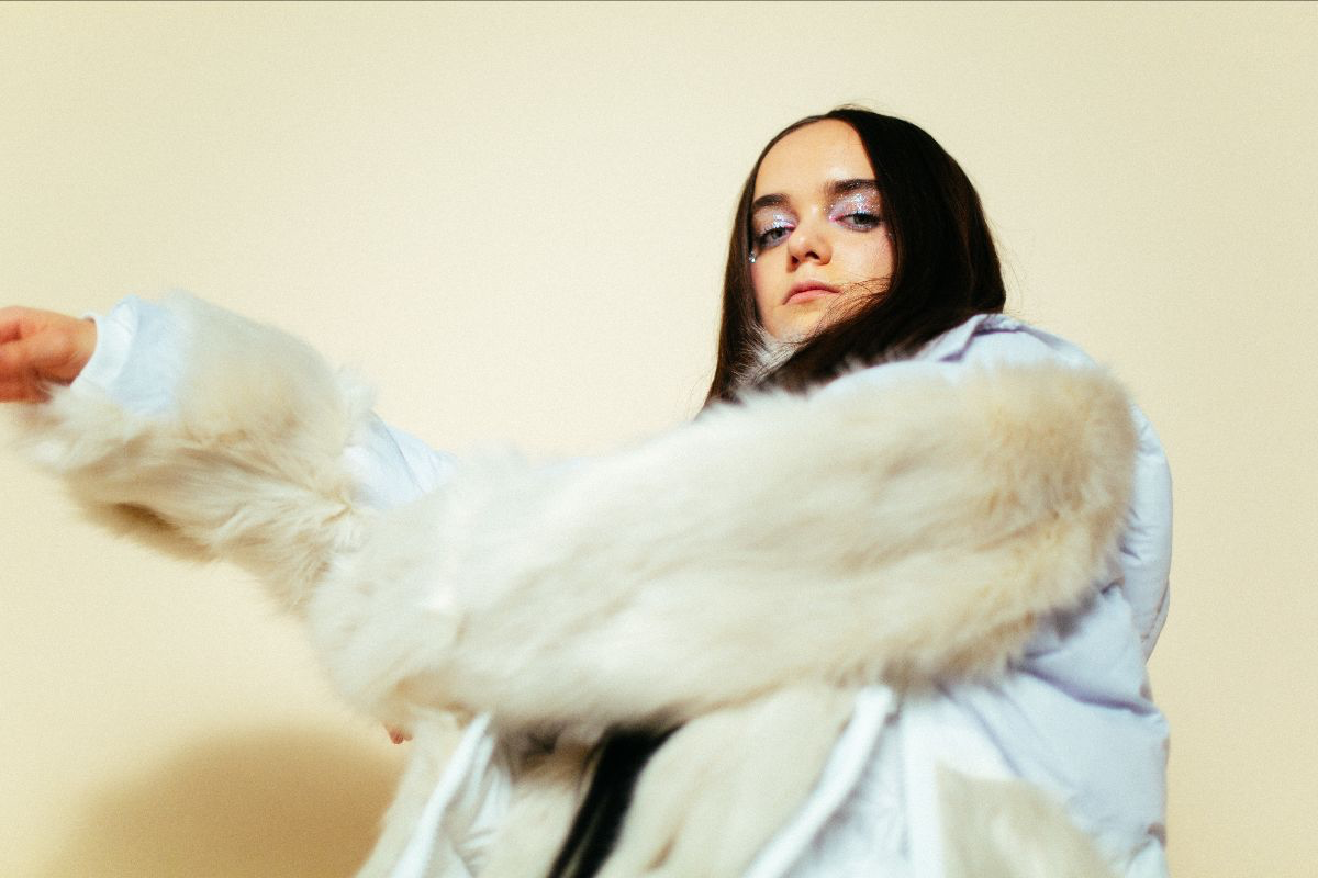 Listen: Callie Reiff – What Ifs (Featuring Louella)