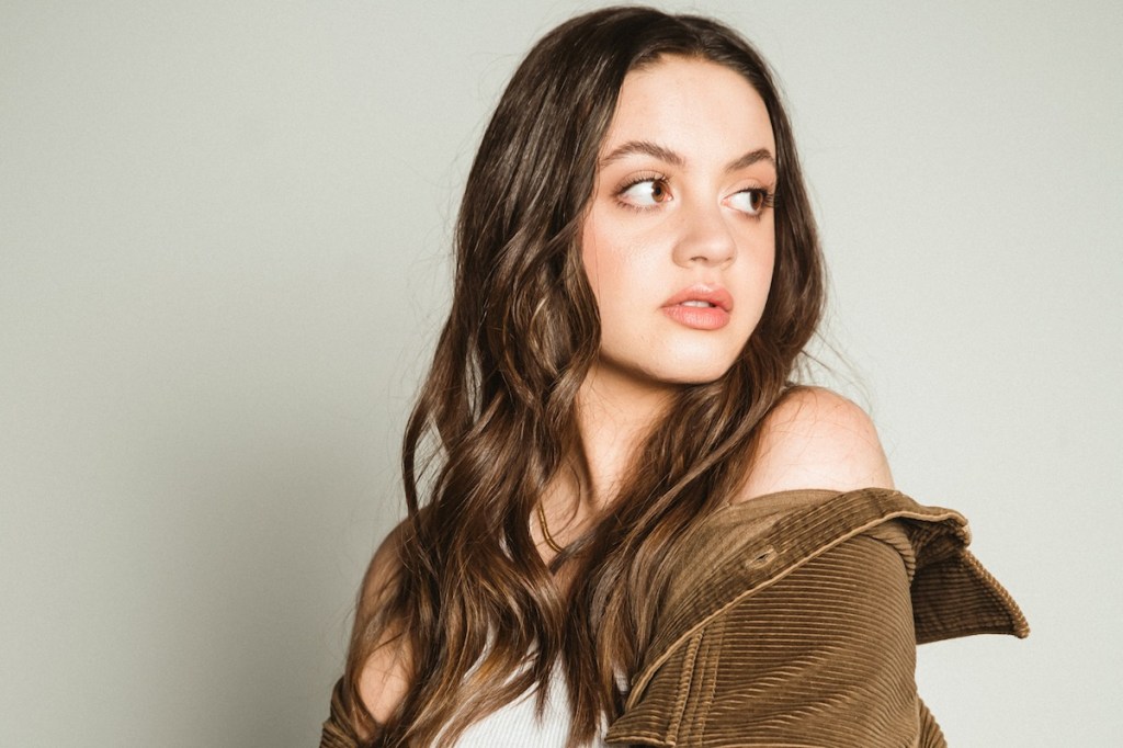 Watch: Sophia Fracassi – Dance With&nbsp;Myself