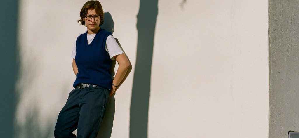 Listen: Ava Zarate – Tainted Eyes (Featuring Violet&nbsp;Jones)