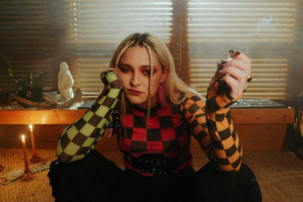 Listen: Charli Adams – Cheer&nbsp;Captain