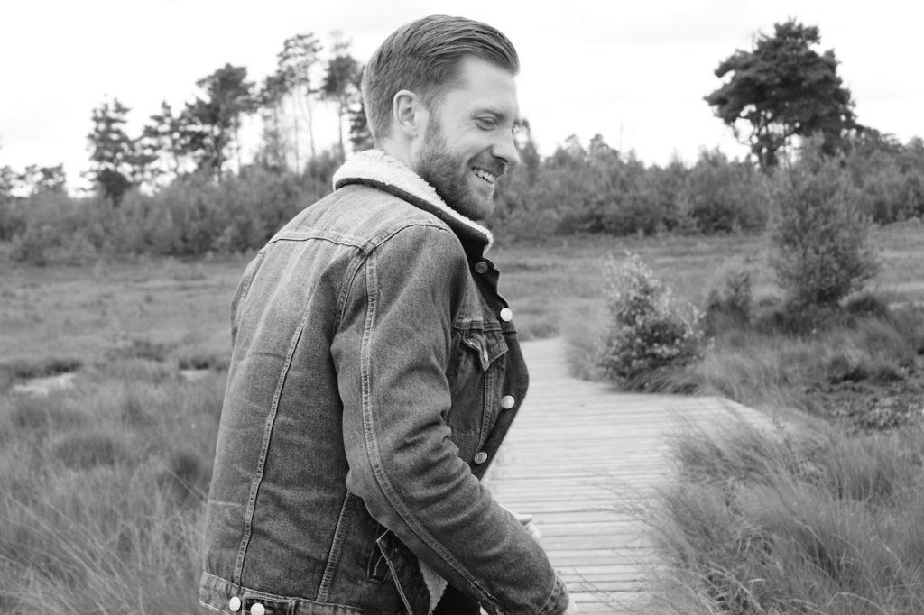 Listen: Scott Nicholls – Heartbeat (Featuring Savannah&nbsp;Gardener)