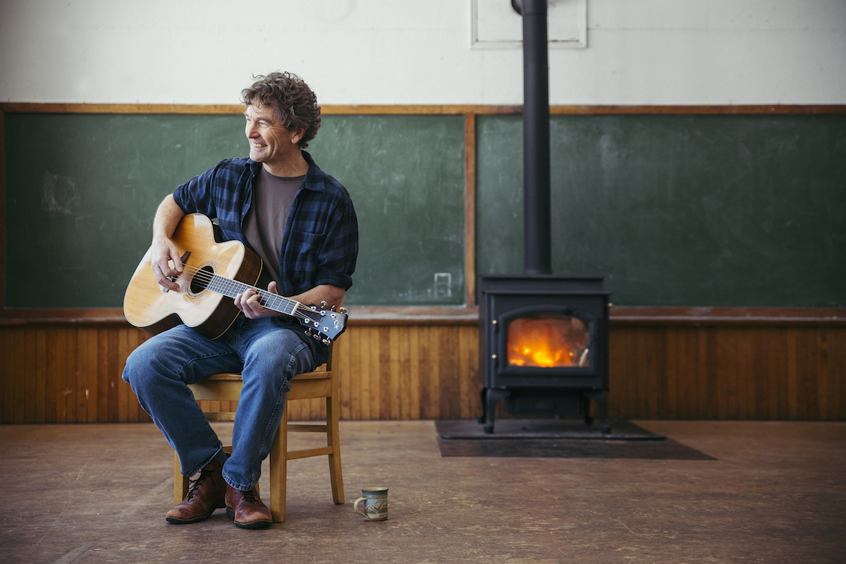 Watch: Mark Perry – Who Am I?