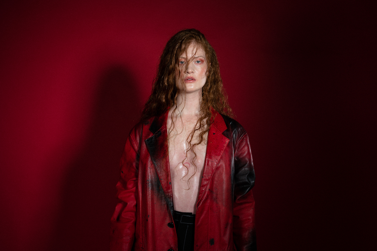 Listen: Red Moon – Gut Feeling