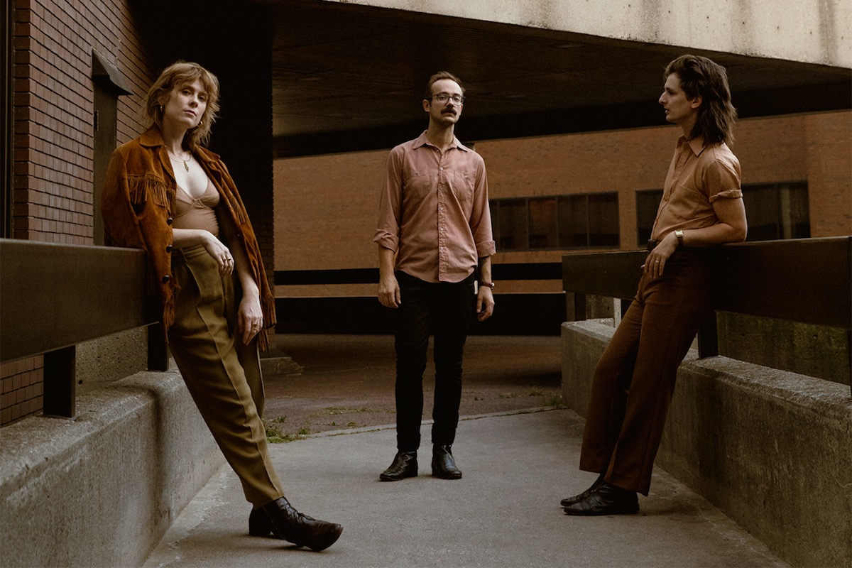 Watch: Ellevator – STAR