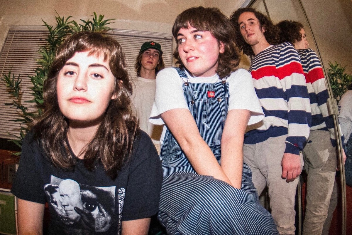 Listen: Lunar Vacation – Gears