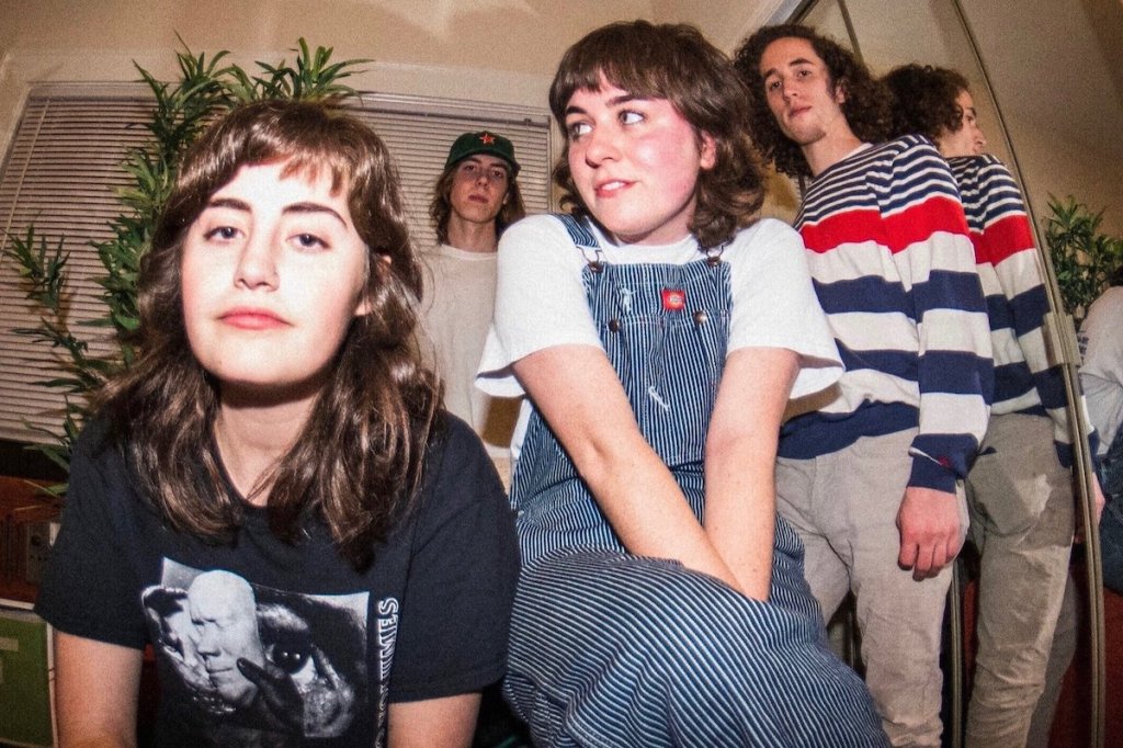 Listen: Lunar Vacation –&nbsp;Gears