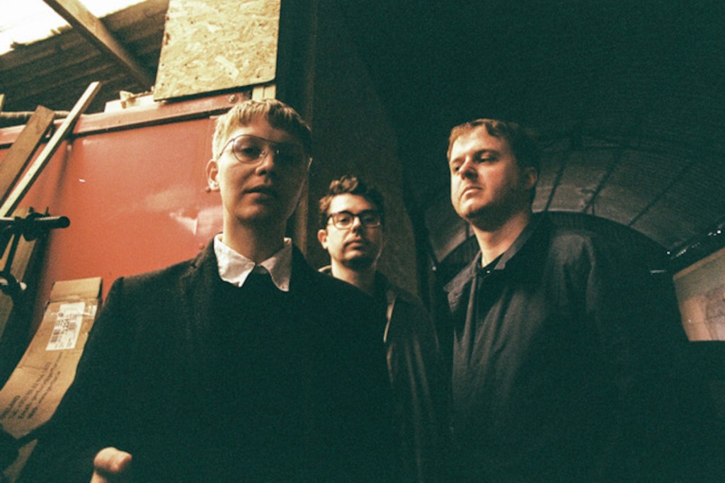 Listen: The Howl & The Hum – Thumbs&nbsp;Up