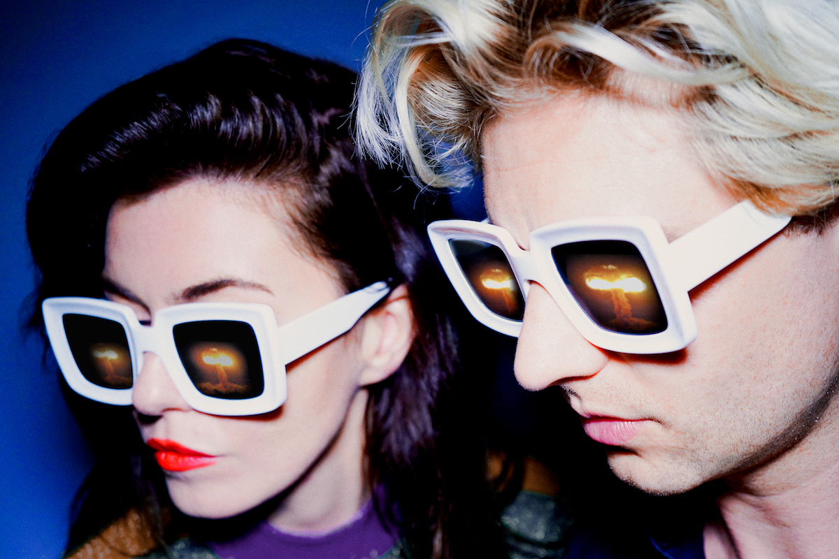 Listen: Blood Red Shoes – I Am Not You