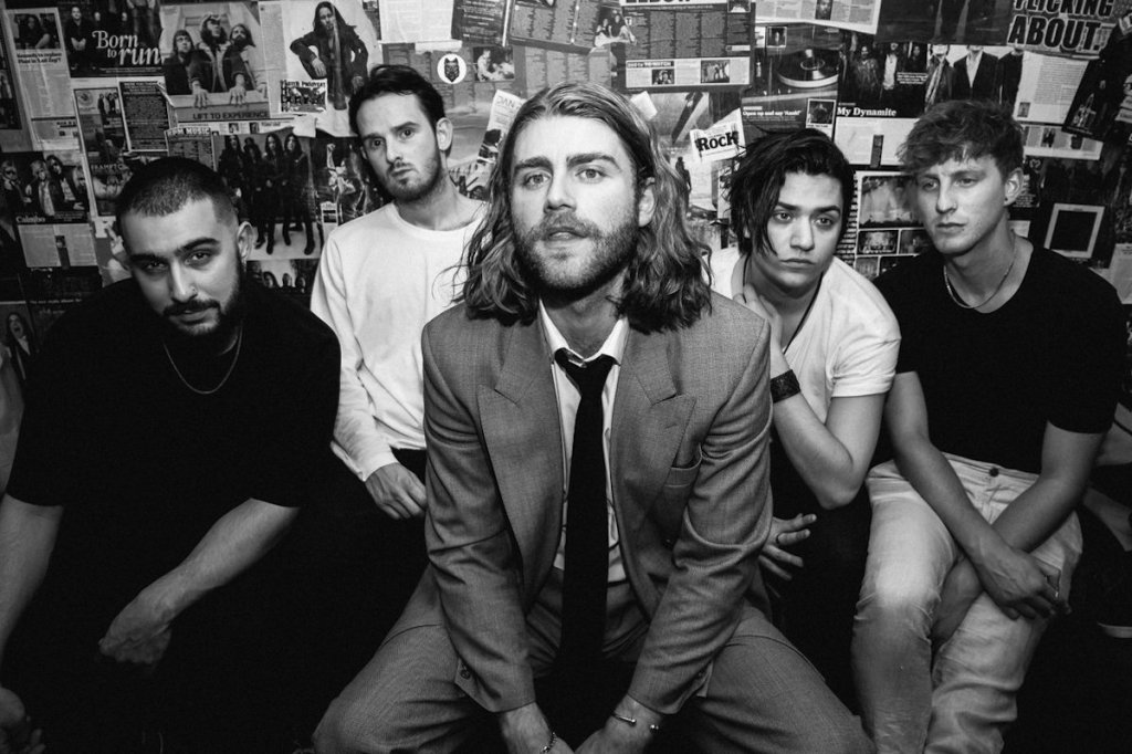 Listen: Gathering Of Strangers – Red &&nbsp;Gold