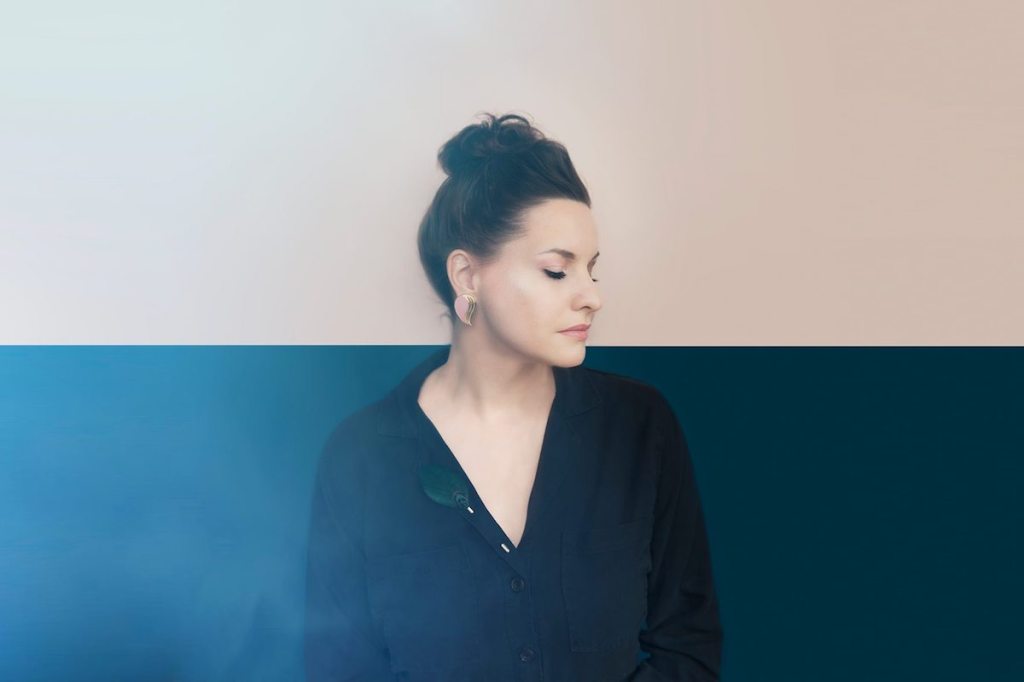Listen: Marle Thomson – Follow The&nbsp;Sun