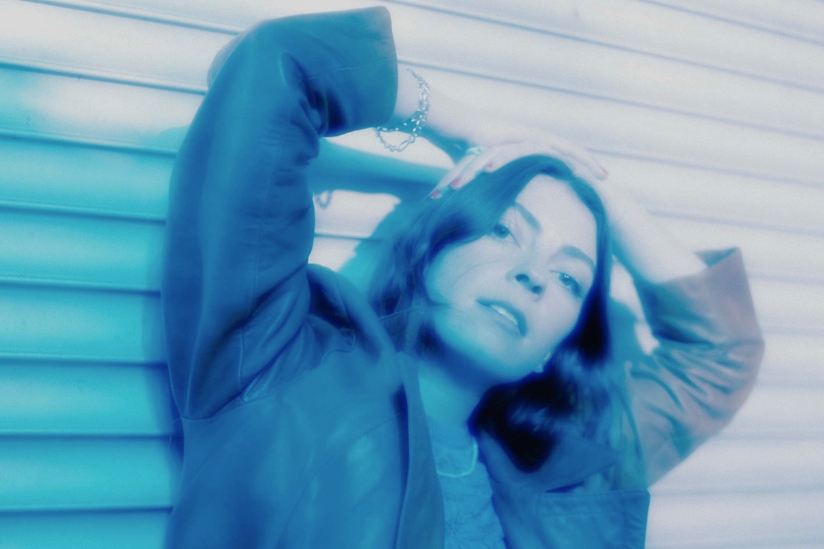 Watch: Anna Shoemaker – Until I Die