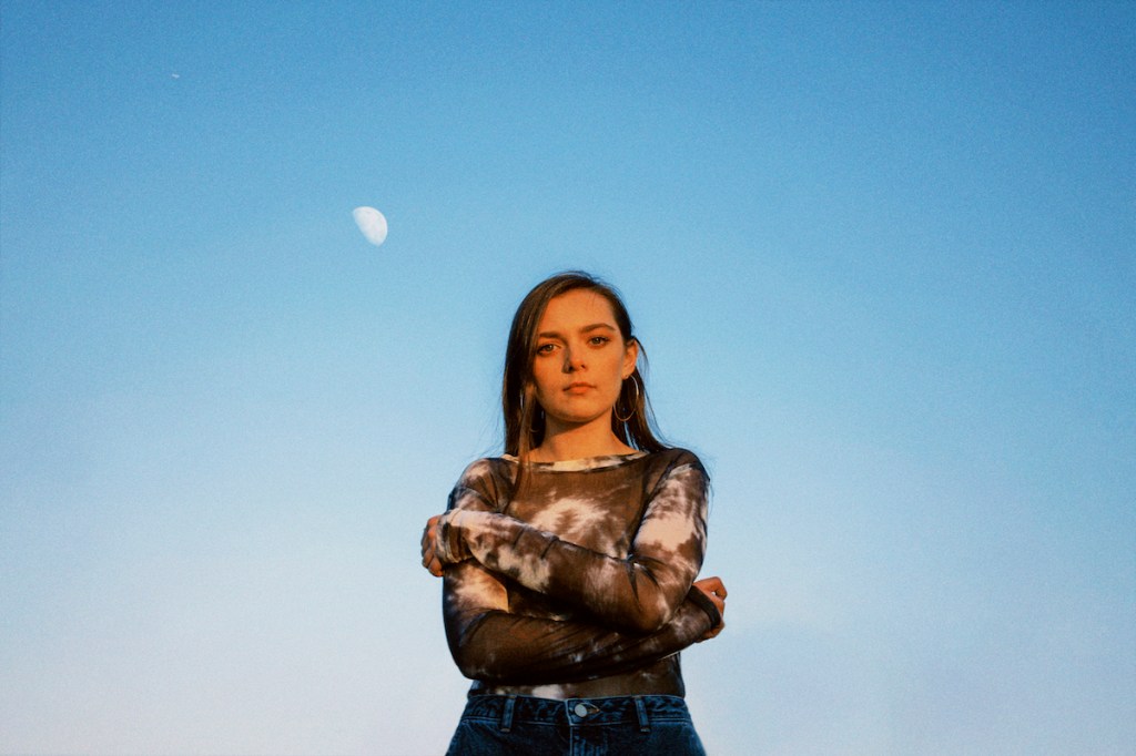 Watch: Jodie Nicholson – Second Sun (Live At The Old Church&nbsp;Studio)