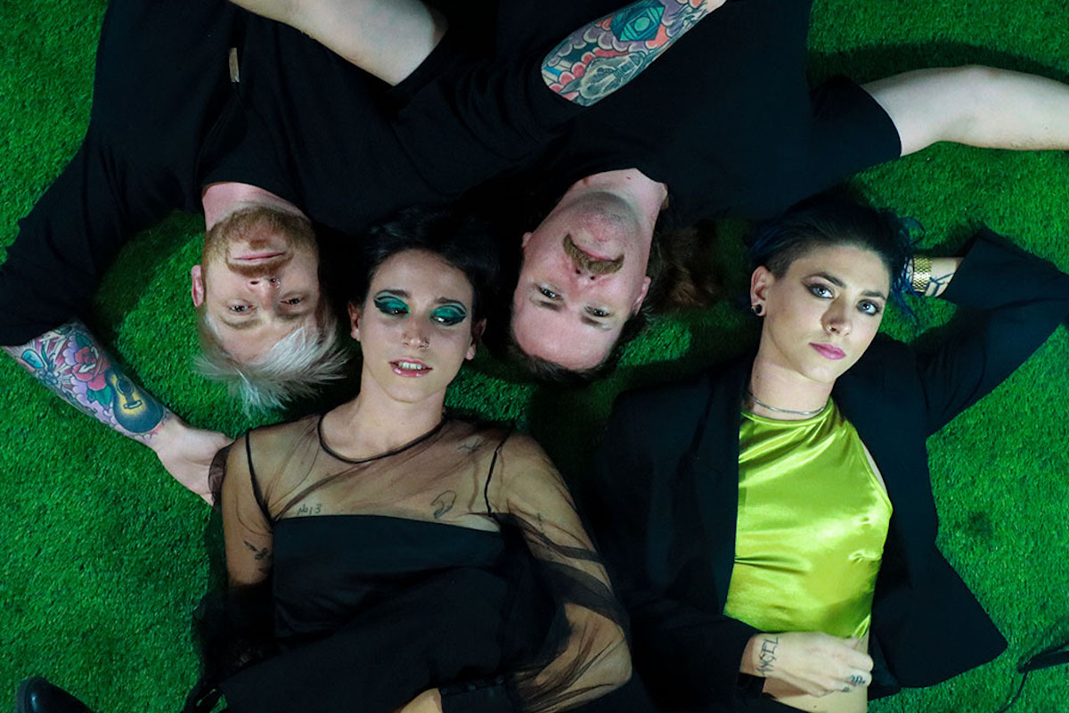 Listen: Sandman Sleeps – Fellini