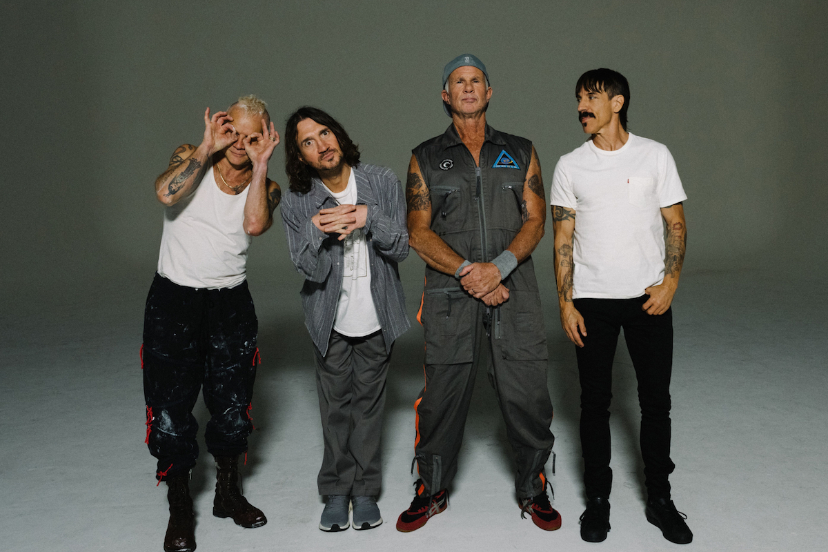 Watch: Red Hot Chili Peppers – Black Summer
