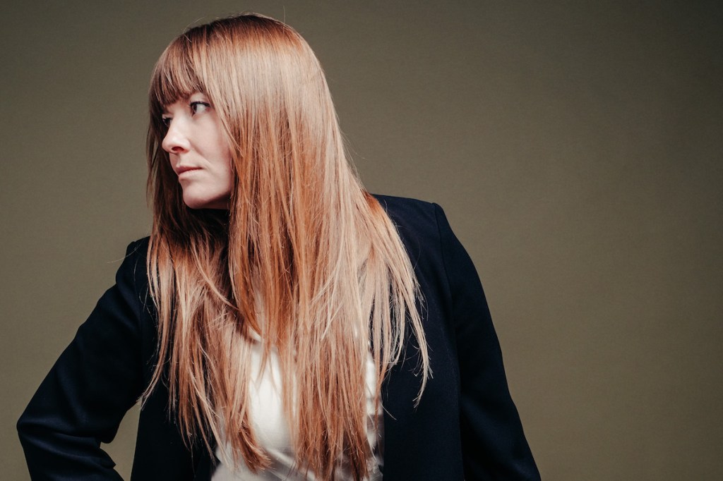 Watch: Elle Celeste – Call On&nbsp;Me