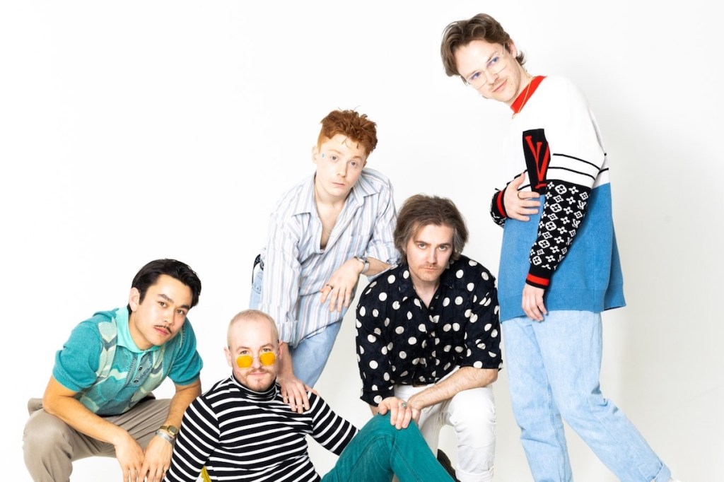 Watch: Birds Of Bellwoods – One By&nbsp;One