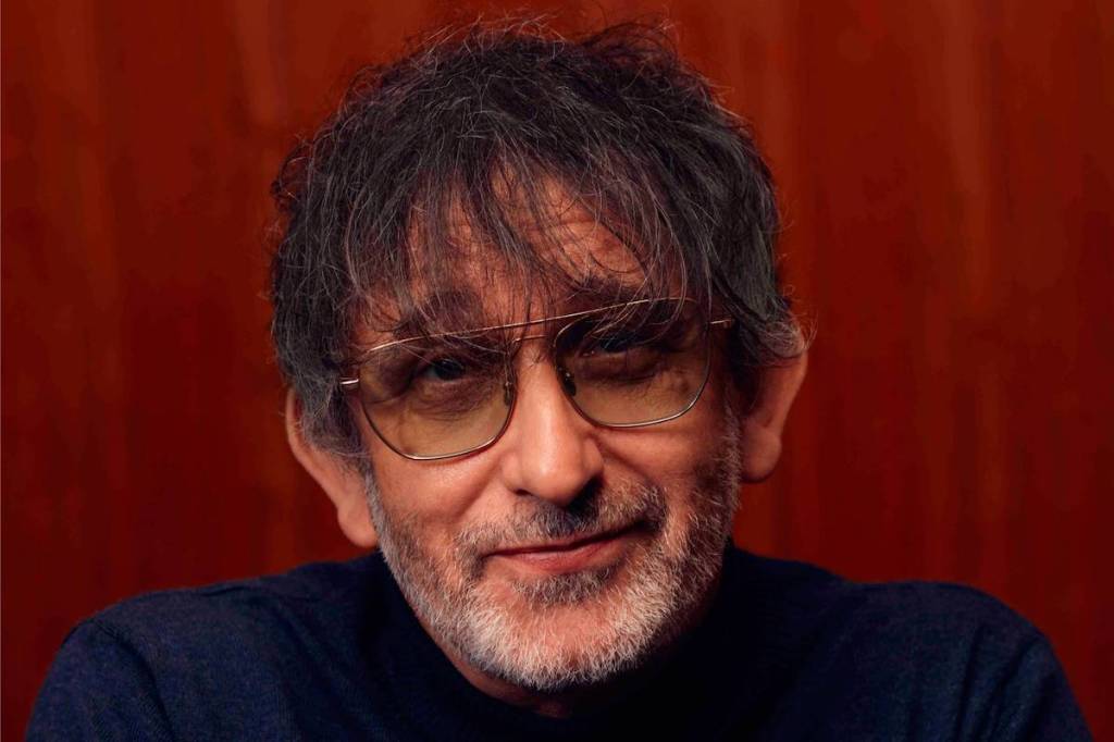 Watch: Lightning Seeds – Emily&nbsp;Smiles