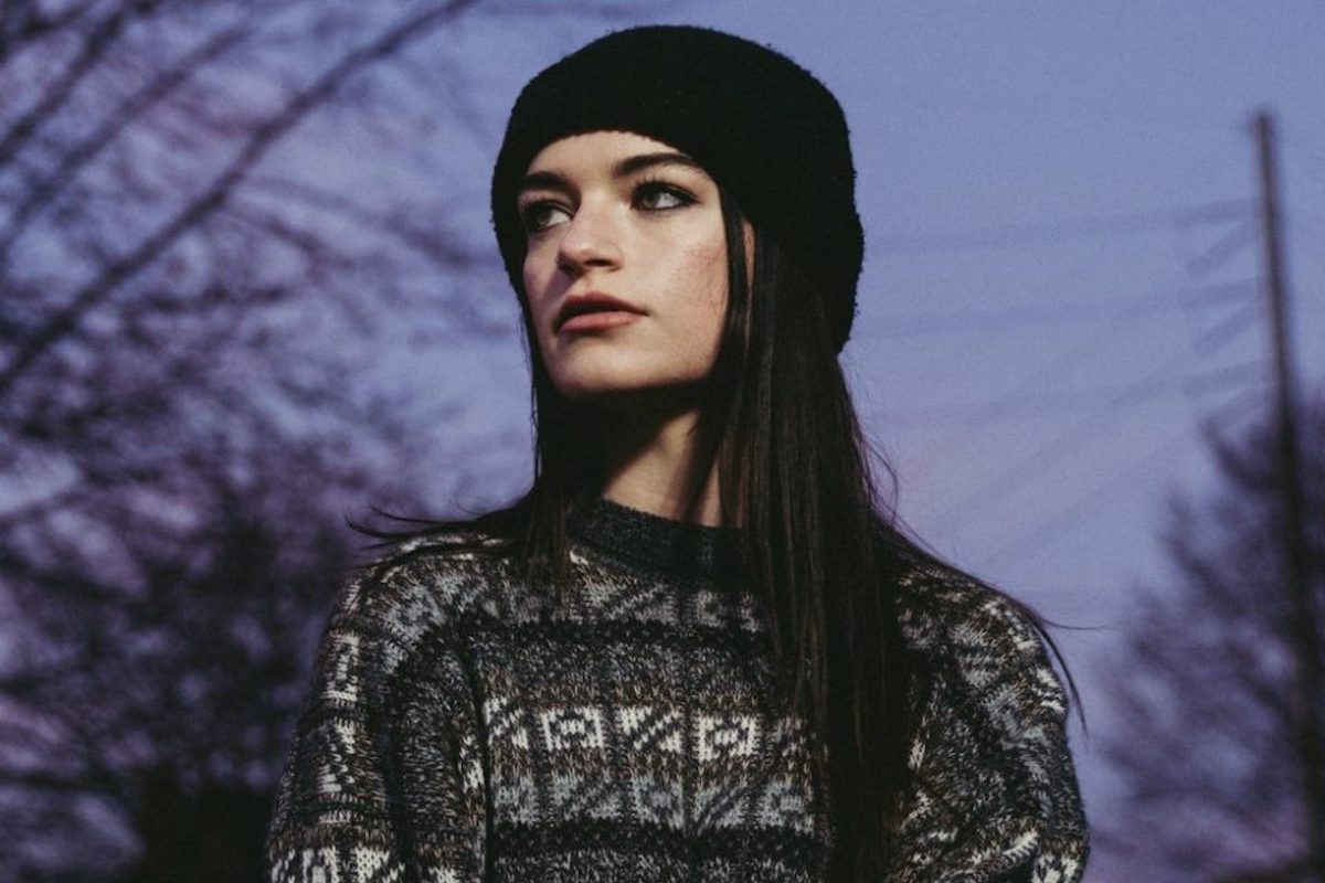Sarah Kays – Bench Sitter